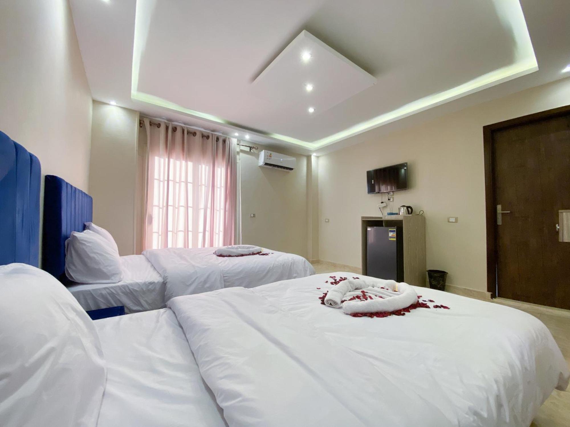 Young Pharaoh View Inn Kairo Exterior foto