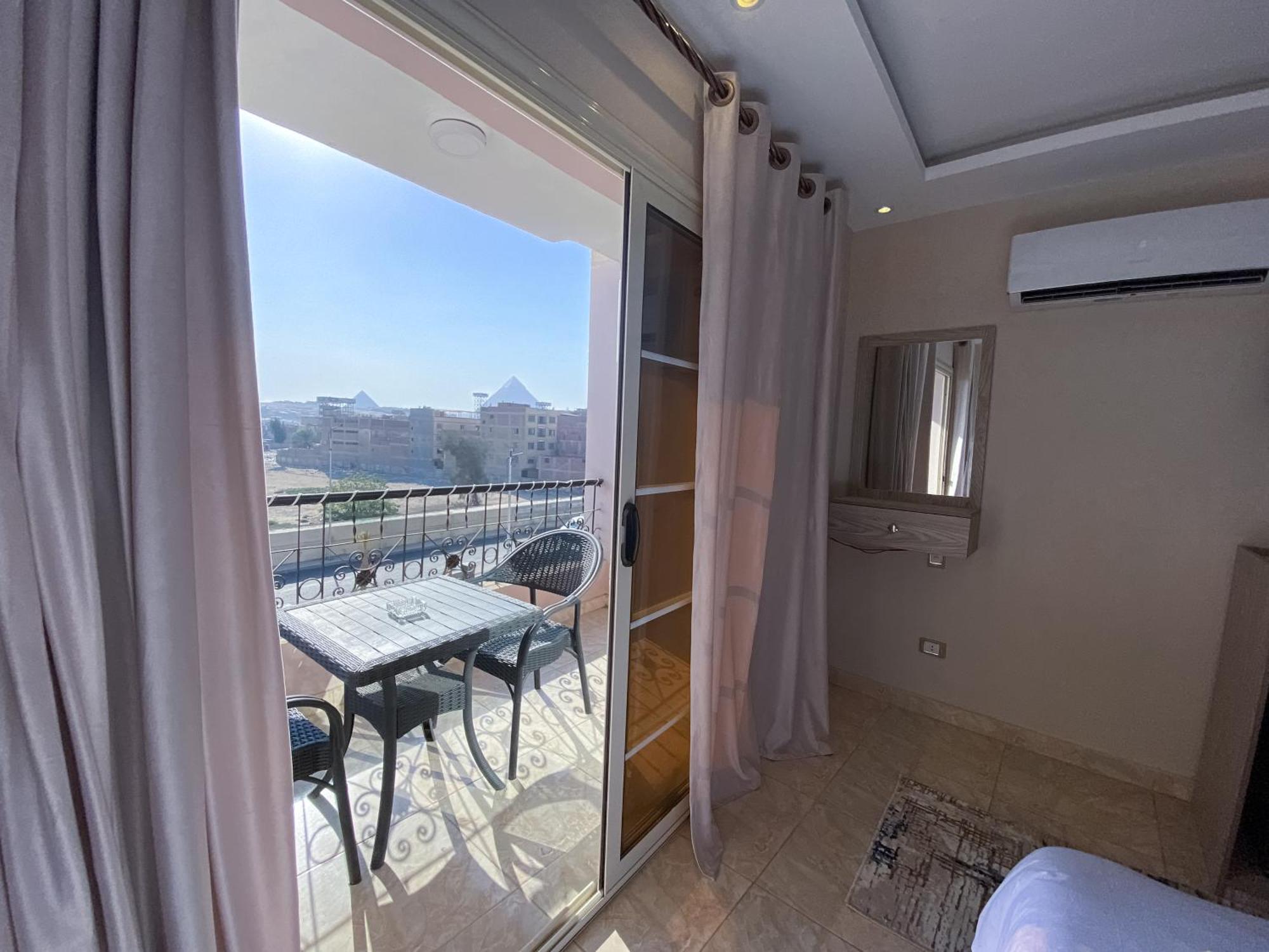 Young Pharaoh View Inn Kairo Exterior foto