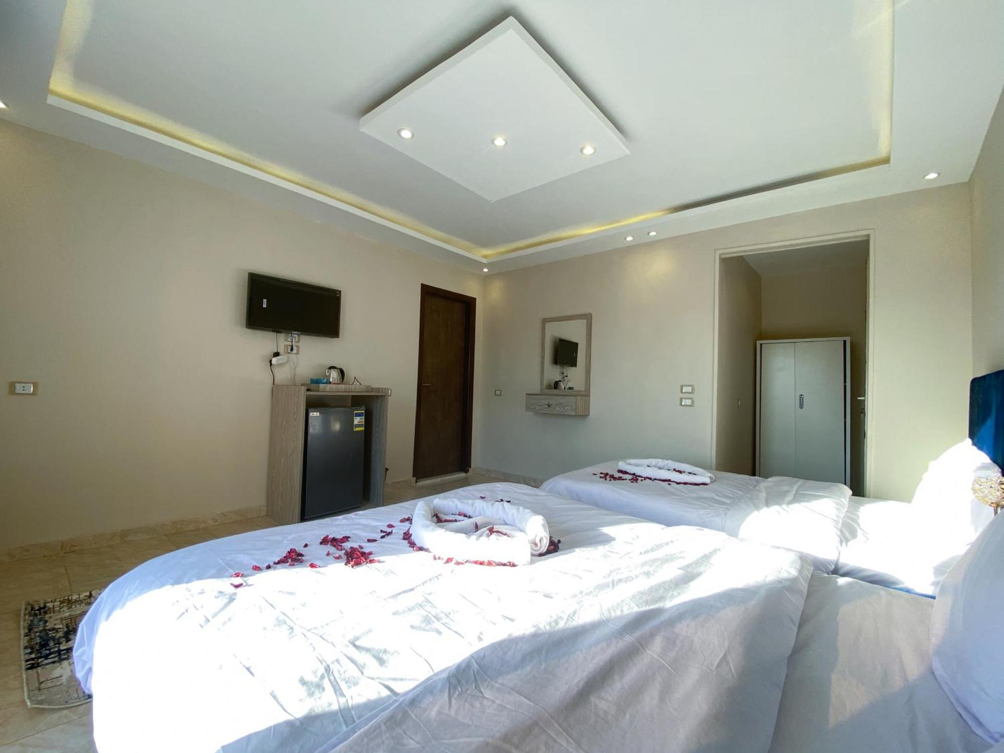 Young Pharaoh View Inn Kairo Exterior foto