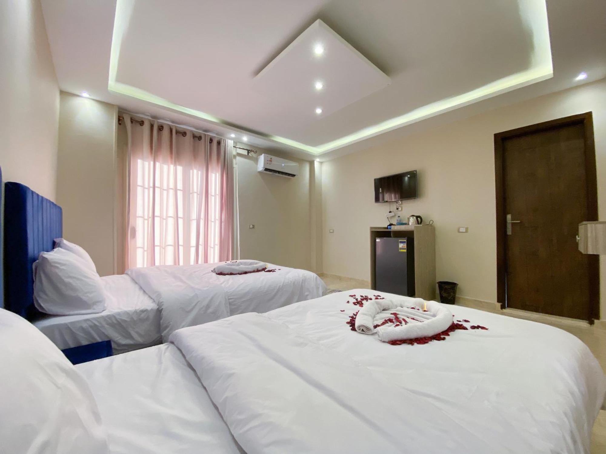 Young Pharaoh View Inn Kairo Exterior foto